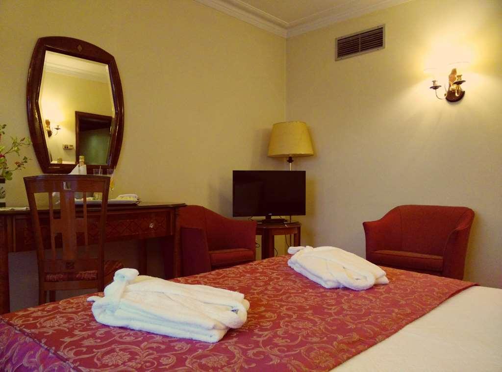 Golden Tulip Porto Gaia Hotel Vila Nova de Gaia Pokoj fotografie