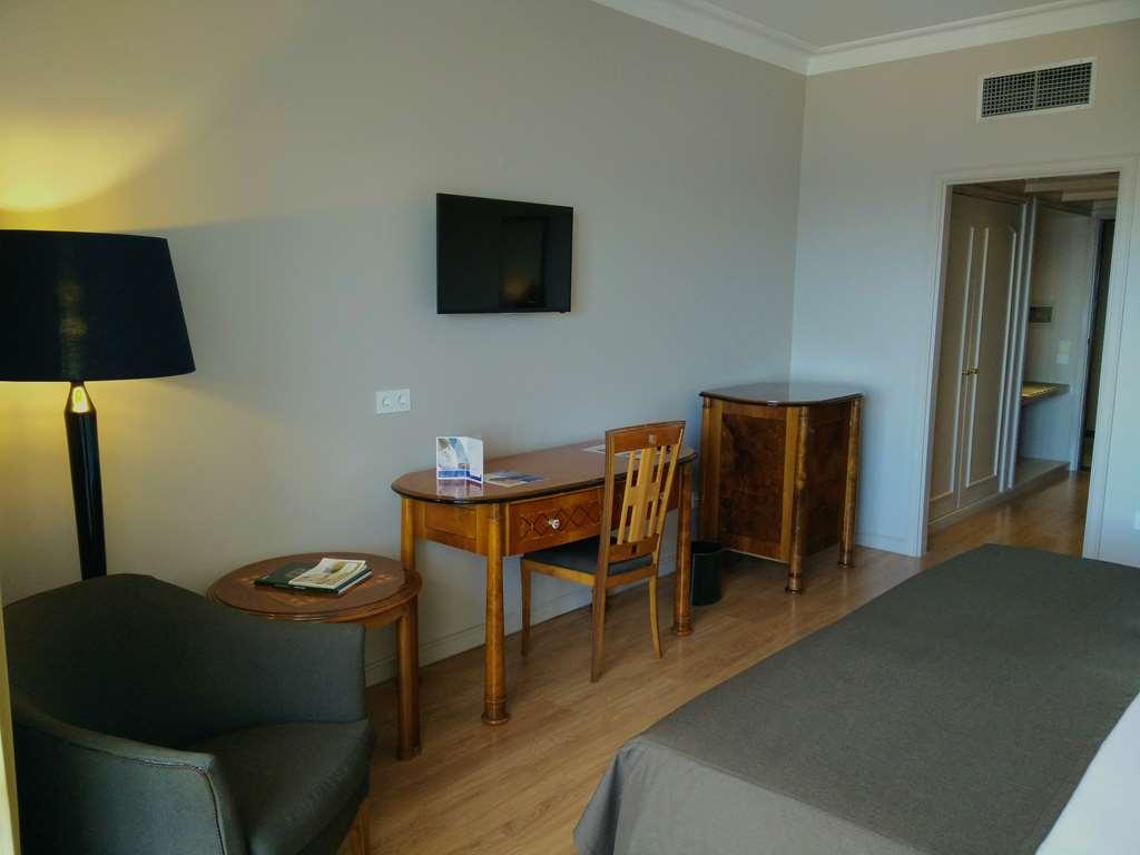 Golden Tulip Porto Gaia Hotel Vila Nova de Gaia Pokoj fotografie